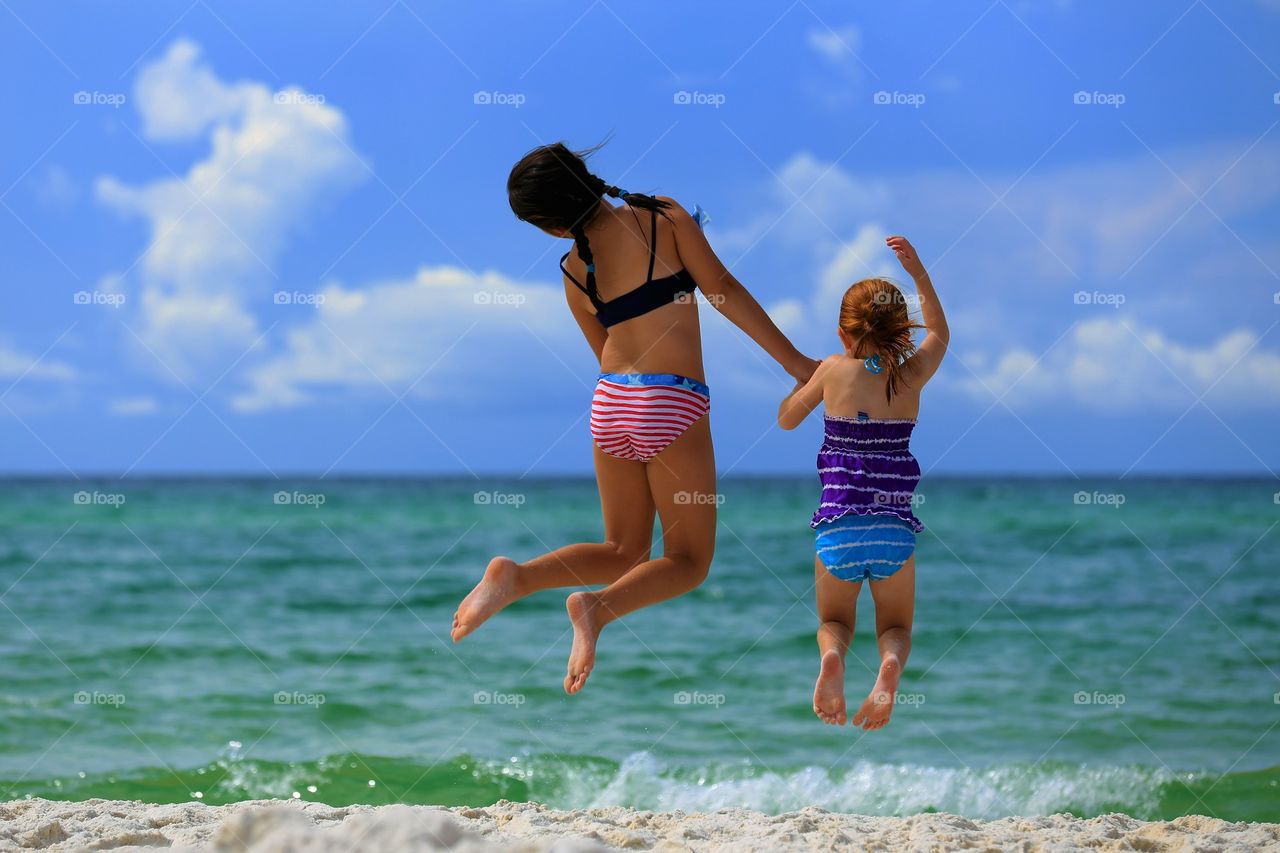 Will your Redhead sisters at the beech due time Idea Redhead sisters at the beech really